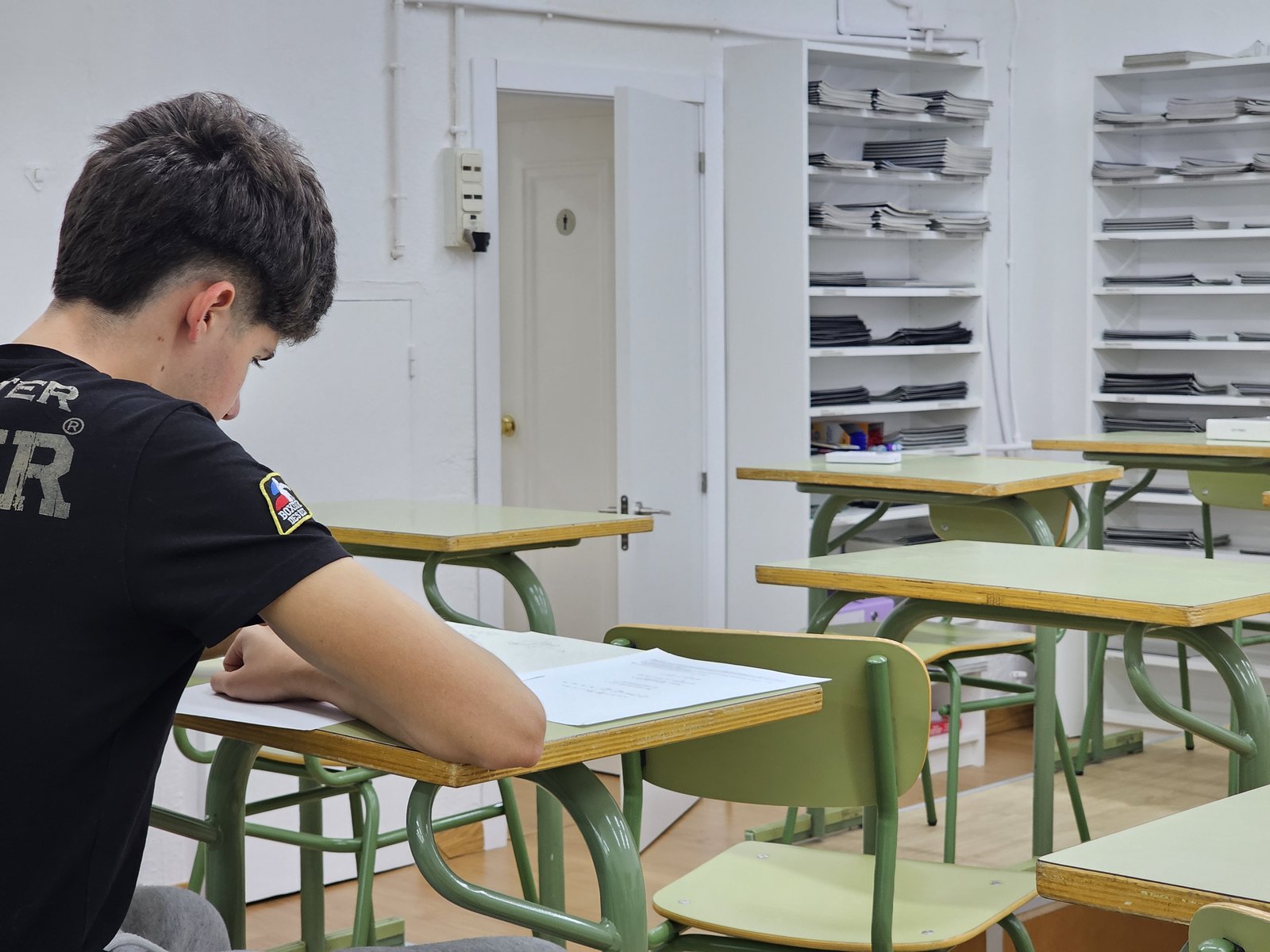 Alumno en clase